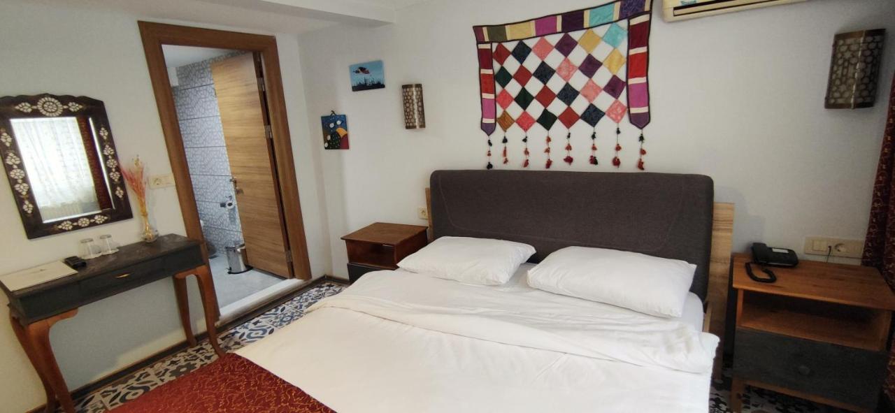 Gazde/Camere de închiriat Marmara Istanbul