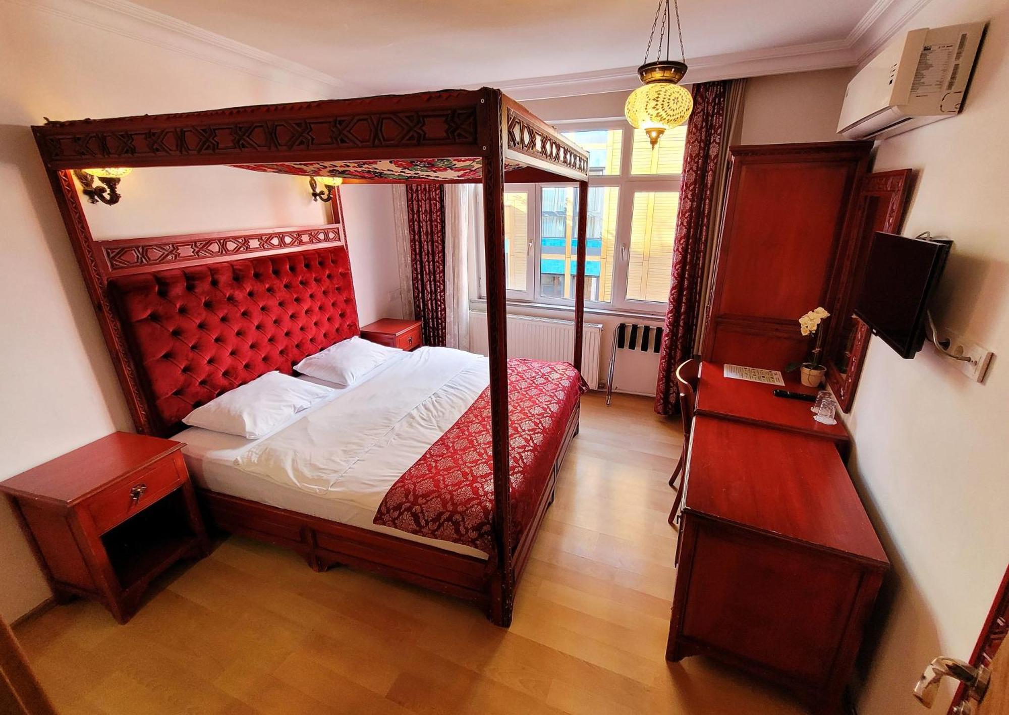 Gazde/Camere de închiriat Marmara *